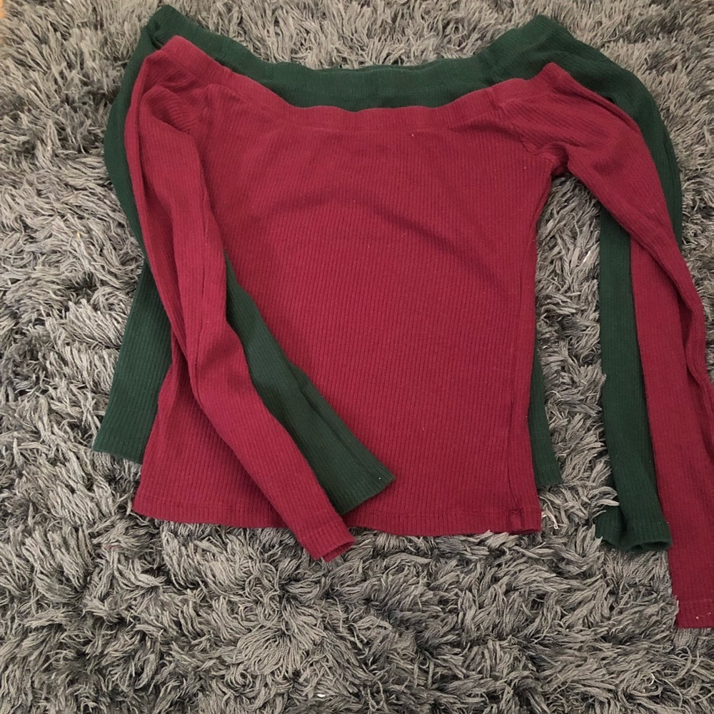 Off the shoulder tops !